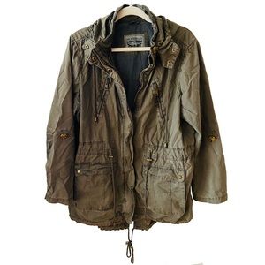 Pre-Loved Levi’s Hooded Anorak Jacket XL